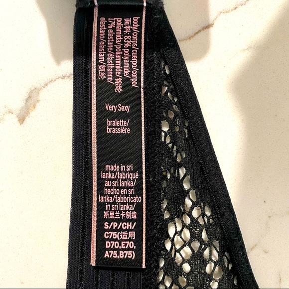 Victoria’s Secret Halter Bralette (Size S/P) 🌹 - Picture 10 of 11